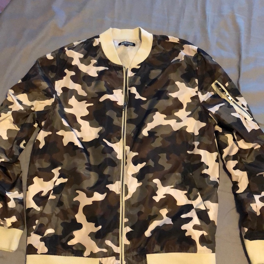 Men’s camo light jacket